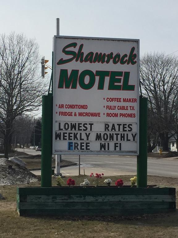 Shamrock Motel Midland Extérieur photo